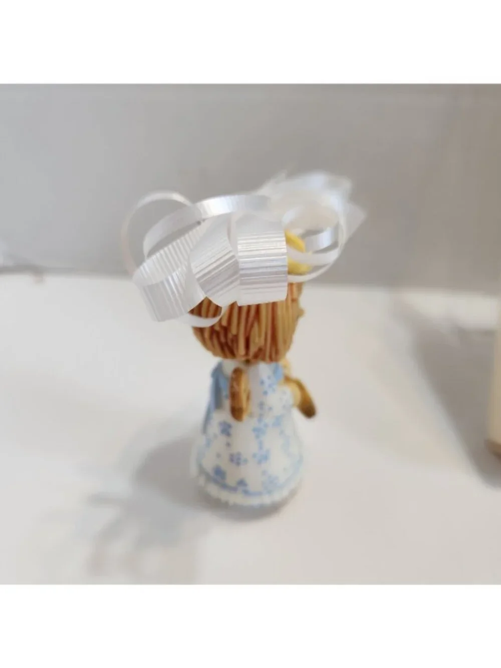 1978 Hallmark Keepsake Ornament Ceramic Christmas Angel with Star In Original Bx